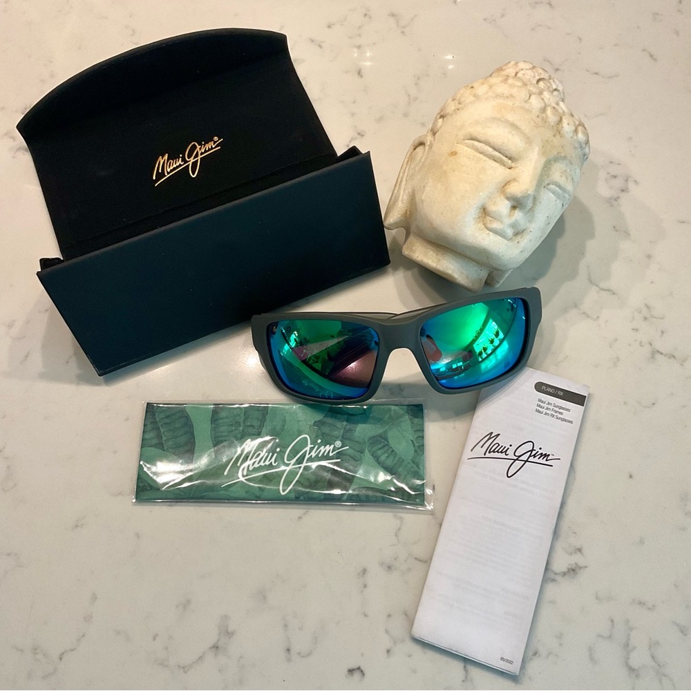 Maui Jim Men's Mangroves green mirror Sunglasses